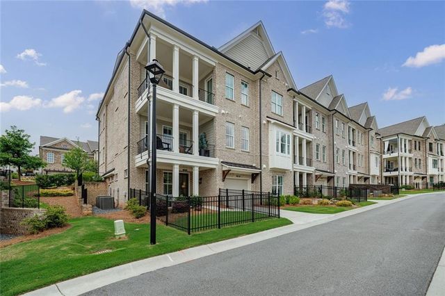 4989 Sealy Circle, Peachtree Corners, GA 30092