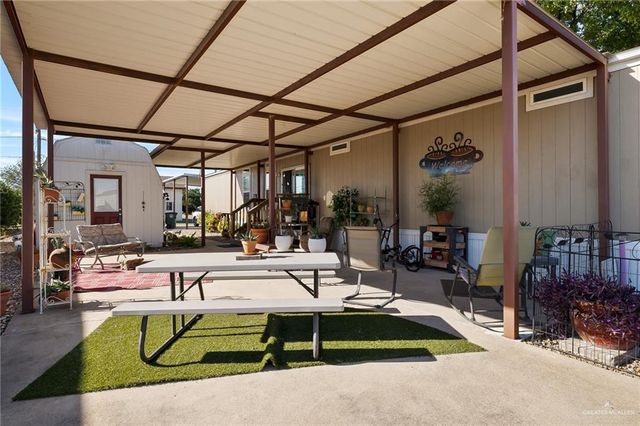 2100 Bracey Street, Mission, TX 78572