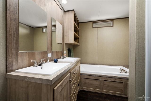 2100 Bracey Street, Mission, TX 78572