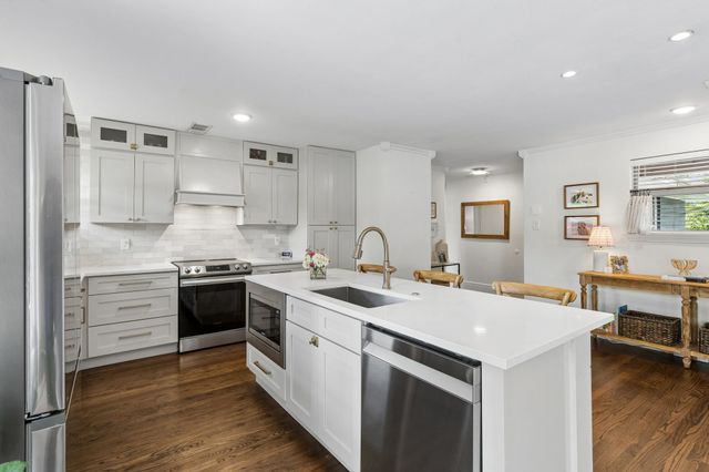 806 Nottingham Drive, Richardson, TX 75080