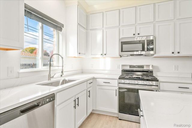 8319 Beatrice, Westland, MI 48185