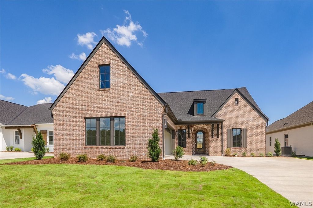 442 Hardwick, Tuscaloosa, AL 35406
