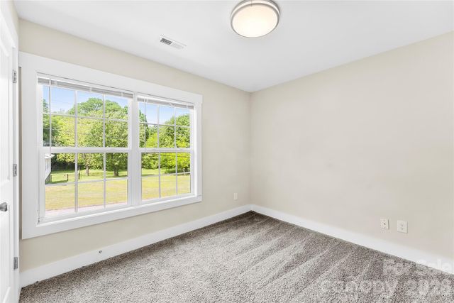 1511 Hollyleaf Avenue, Gastonia, NC 28052