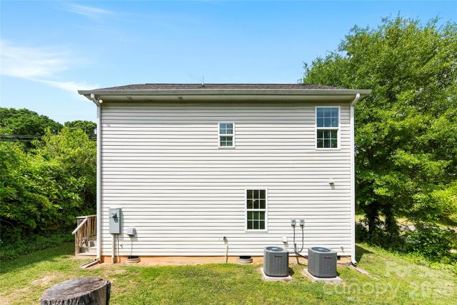 1511 Hollyleaf Avenue, Gastonia, NC 28052