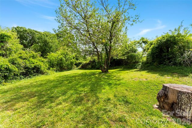 1511 Hollyleaf Avenue, Gastonia, NC 28052