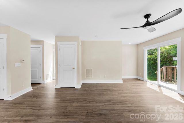 1511 Hollyleaf Avenue, Gastonia, NC 28052