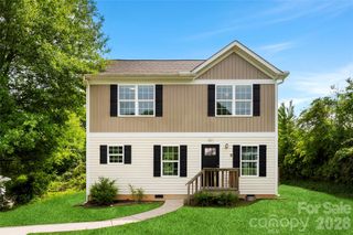 1511 Hollyleaf Avenue, Gastonia, NC 28052