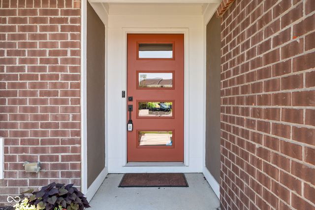 1024 Cyprian Way, Lebanon, IN 46052