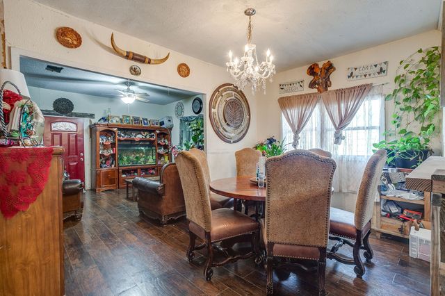 905 6th Avenue SE, Mineral Wells, TX 76067
