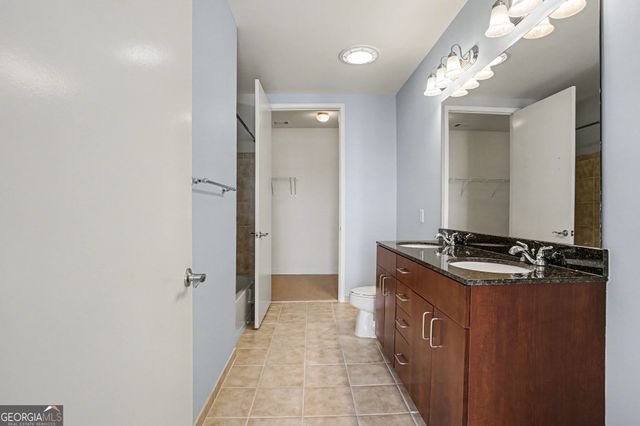 711 Cosmopolitan Drive NE 613, Atlanta, GA 30324