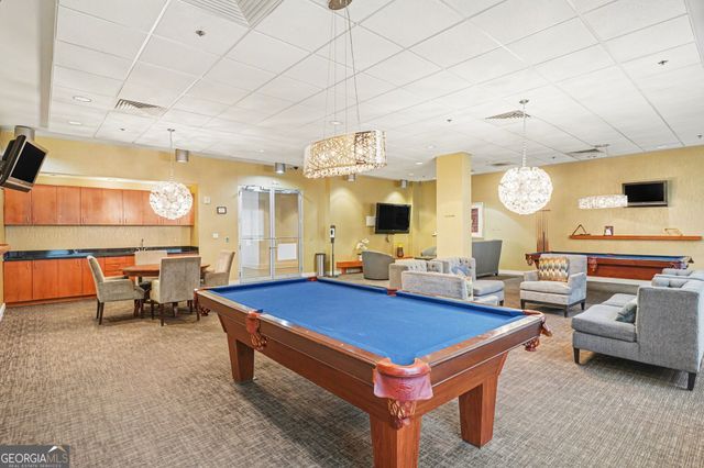 711 Cosmopolitan Drive NE 613, Atlanta, GA 30324