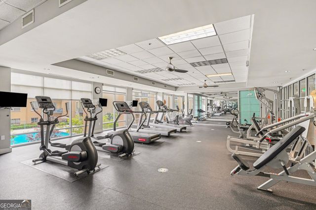 711 Cosmopolitan Drive NE 613, Atlanta, GA 30324