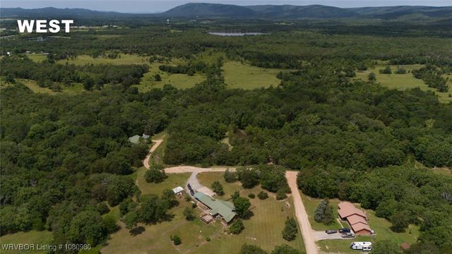 52390 Ridge Road, Talihina, OK 74571