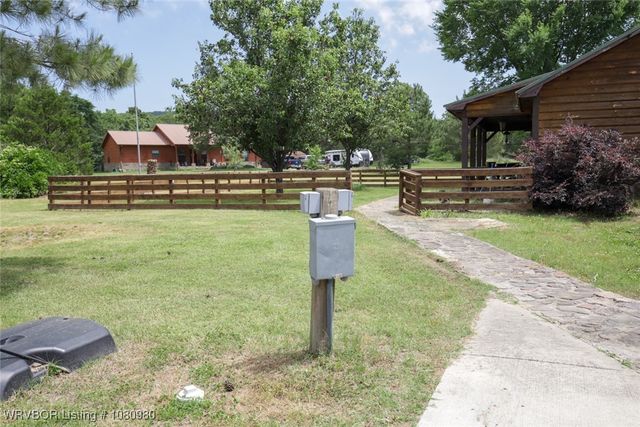 52390 Ridge Road, Talihina, OK 74571