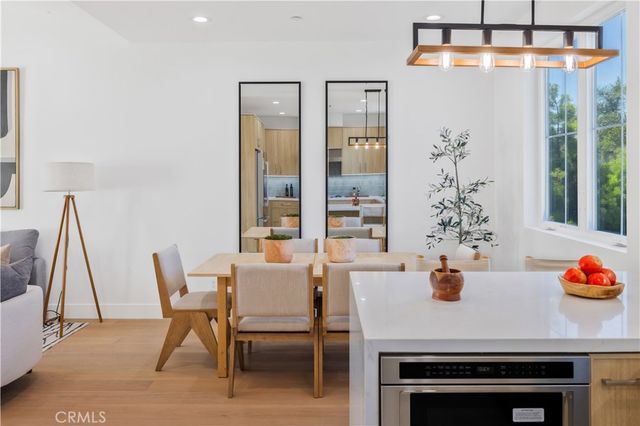 2420 Ives Lane B, Redondo Beach, CA 90278