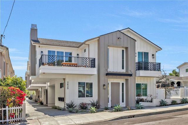 2420 Ives Lane B, Redondo Beach, CA 90278