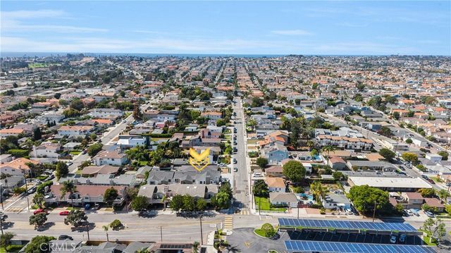 2420 Ives Lane B, Redondo Beach, CA 90278