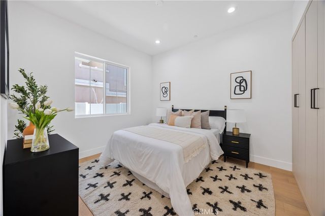 2420 Ives Lane B, Redondo Beach, CA 90278