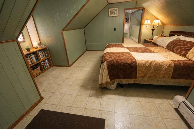 17 Hammond Street, Dannemora, NY 12929