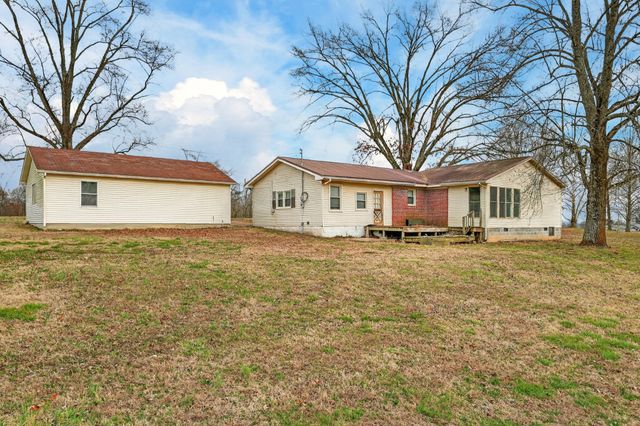 176 Old Quick Rd, Fayetteville, TN 37334