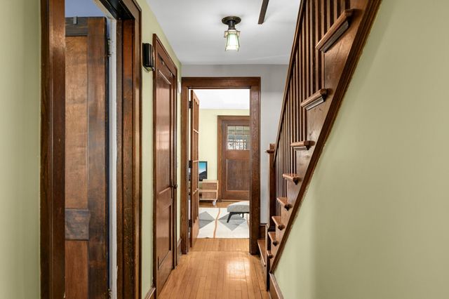 4032 Columbus Avenue, Minneapolis, MN 55407