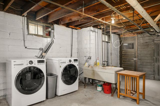 4032 Columbus Avenue, Minneapolis, MN 55407