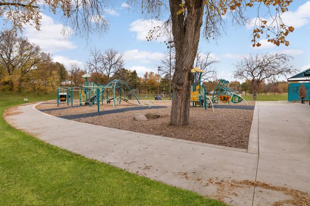 4032 Columbus Avenue, Minneapolis, MN 55407