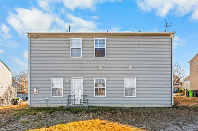 2057 Craver Meadows Drive, Winston-salem, NC 27127