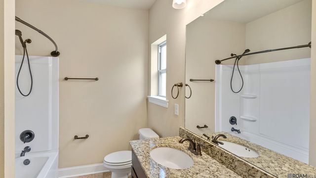 17544 Soaring Flight Dr, Prairieville, LA 70769