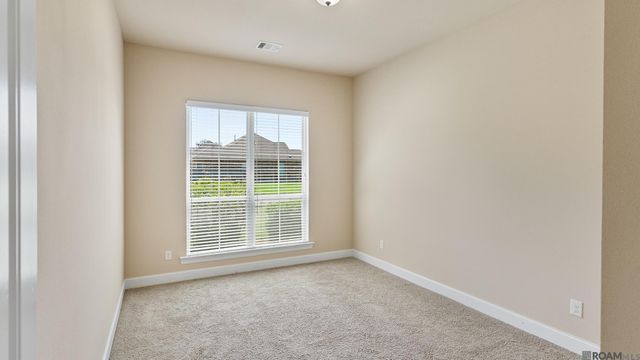 17544 Soaring Flight Dr, Prairieville, LA 70769