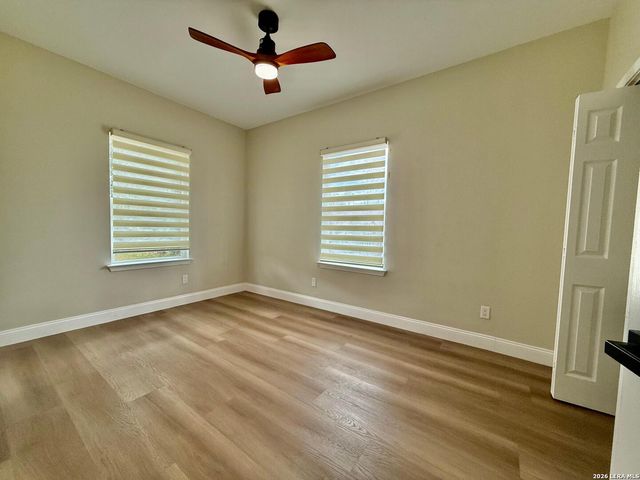 113 Thelka, San Antonio, TX 78214