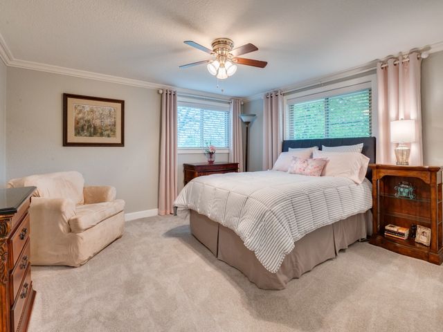 3215 Kiest Forest Drive, Dallas, TX 75233