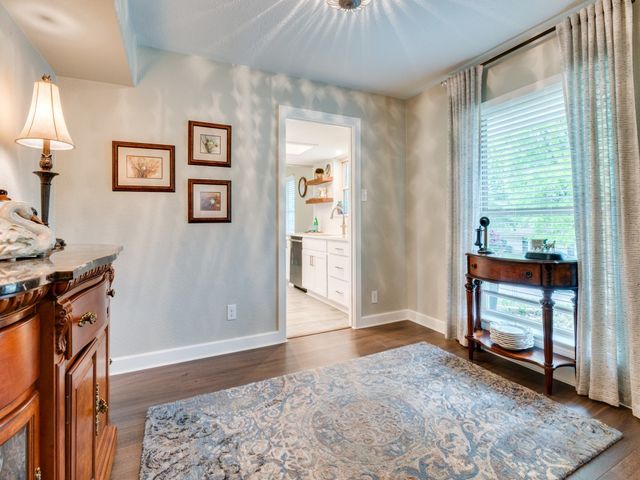 3215 Kiest Forest Drive, Dallas, TX 75233