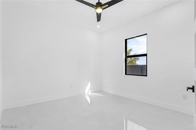 2000 SW 31st TER, Cape Coral, FL 33914