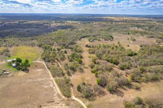 000 Armadillo LN, Bastrop, TX 78602