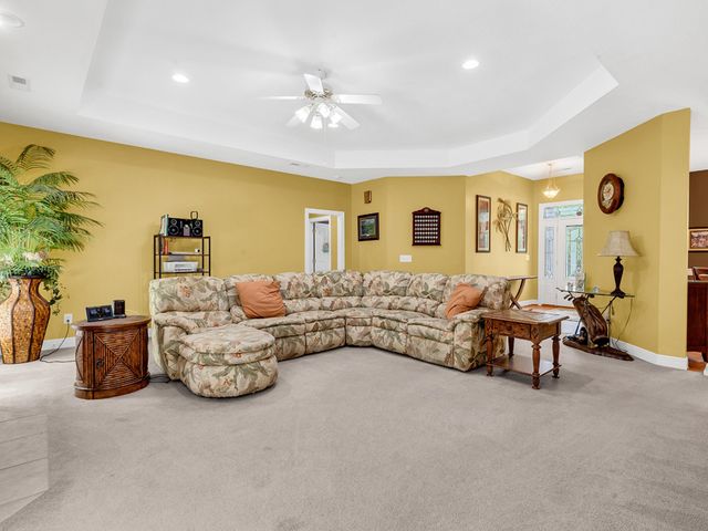 60 Highwood Circle, Murrells Inlet, SC 29576
