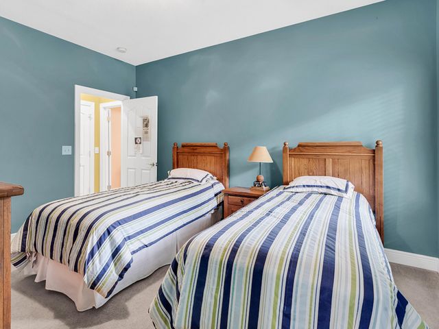 60 Highwood Circle, Murrells Inlet, SC 29576