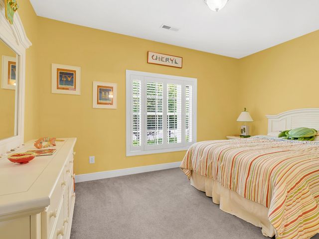 60 Highwood Circle, Murrells Inlet, SC 29576
