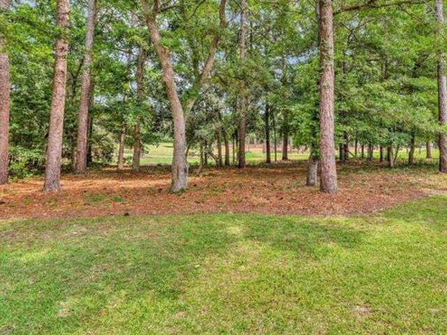 60 Highwood Circle, Murrells Inlet, SC 29576