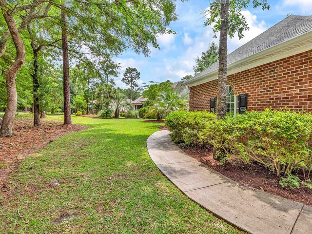 60 Highwood Circle, Murrells Inlet, SC 29576
