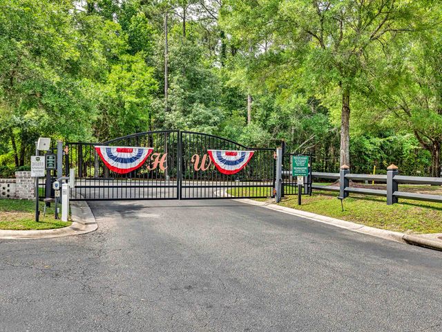 60 Highwood Circle, Murrells Inlet, SC 29576
