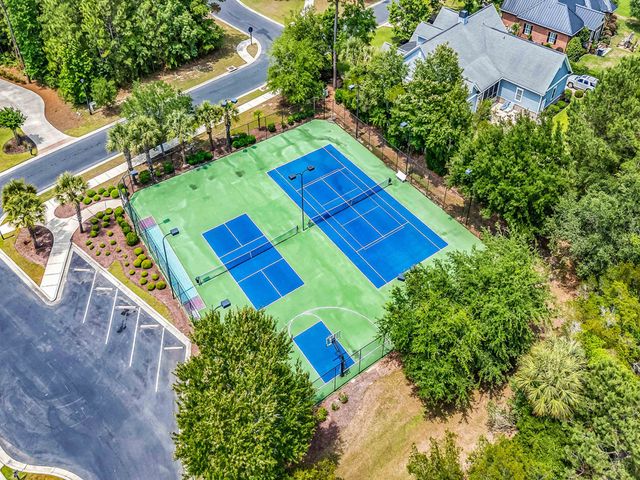 60 Highwood Circle, Murrells Inlet, SC 29576