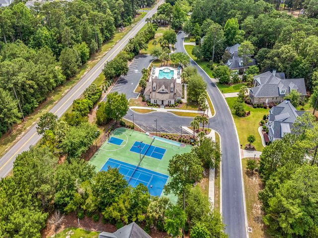 60 Highwood Circle, Murrells Inlet, SC 29576