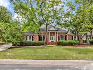 60 Highwood Circle, Murrells Inlet, SC 29576