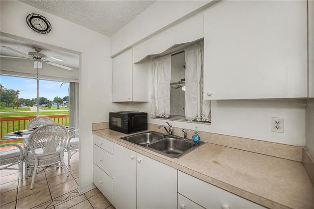 2828 MAGNOLIA WAY, Punta Gorda, FL 33950