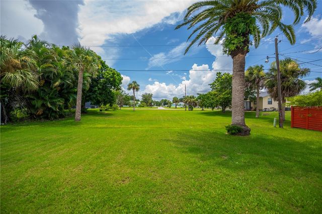 2828 MAGNOLIA WAY, Punta Gorda, FL 33950