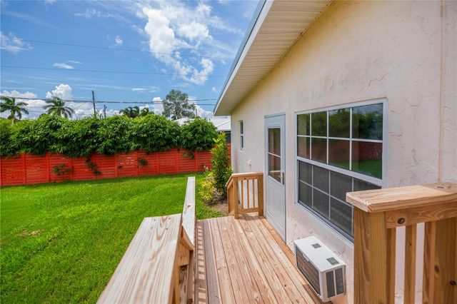 2828 MAGNOLIA WAY, Punta Gorda, FL 33950