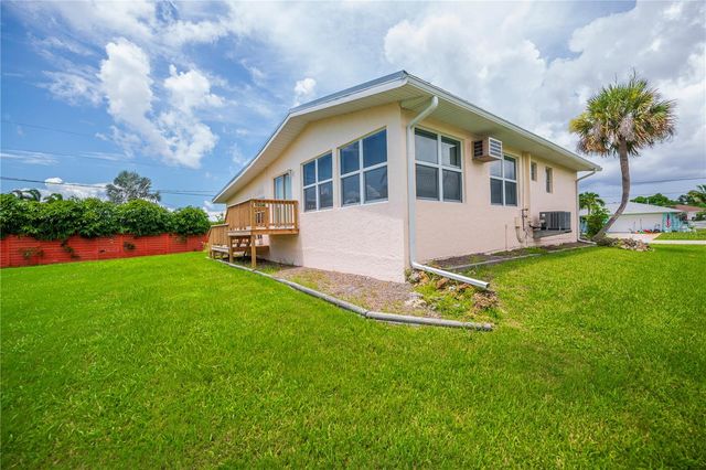 2828 MAGNOLIA WAY, Punta Gorda, FL 33950