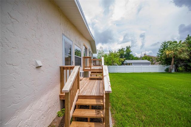 2828 MAGNOLIA WAY, Punta Gorda, FL 33950