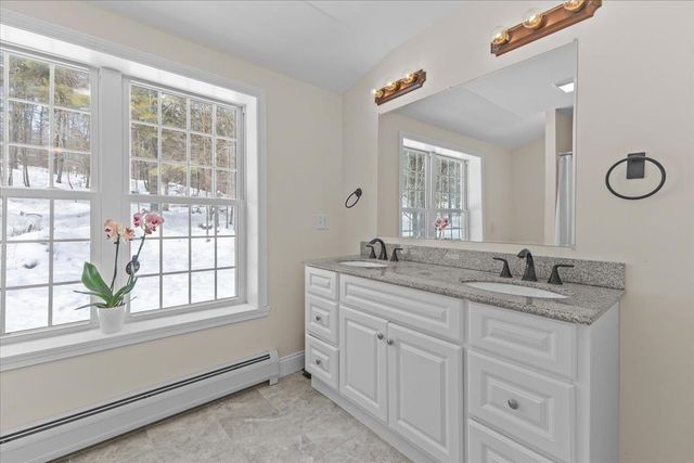 218 Brigham Hill Road, Essex, VT 05452